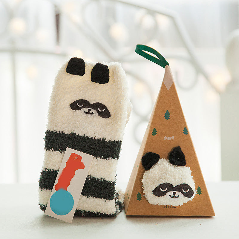 Weihnachtsgeschenkbox – süße Plüschsocken(4 Paare)