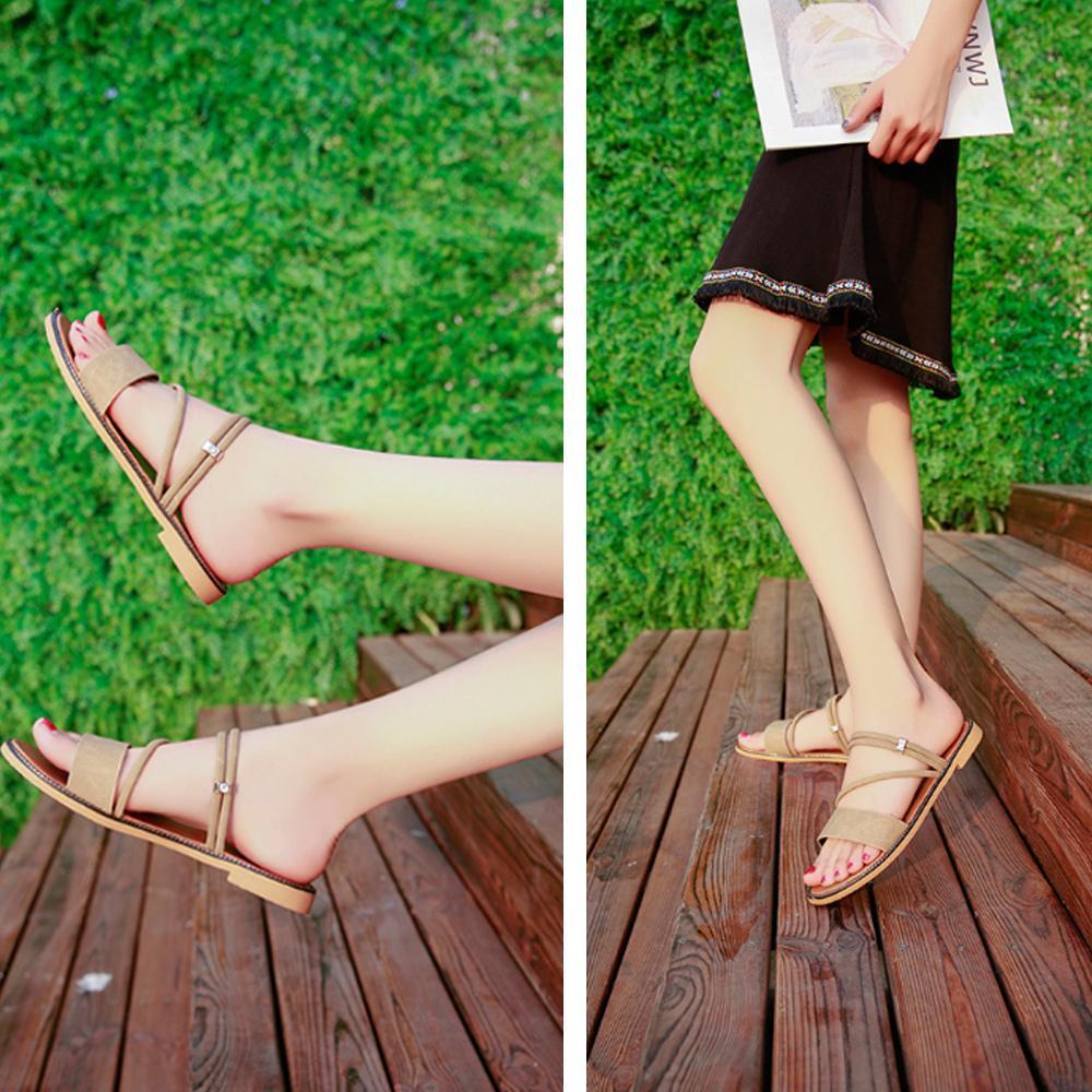 Sandalen mit niedrigem Absatz