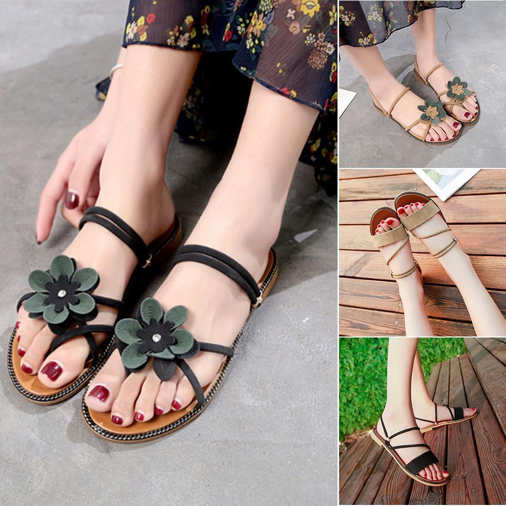 Sandalen mit niedrigem Absatz