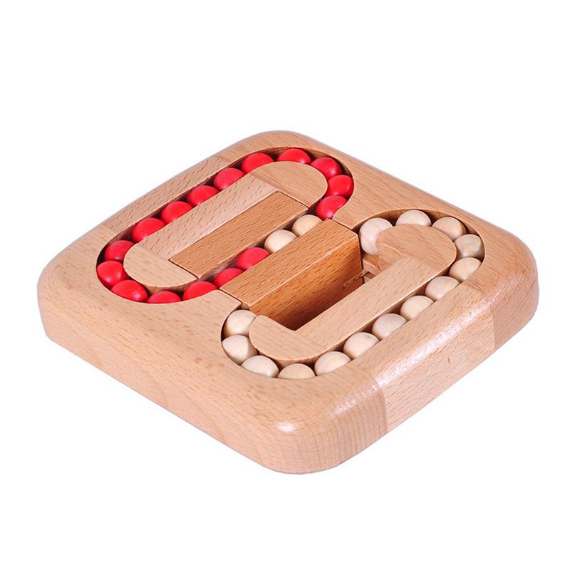 Holzball Puzzle Spielzeug zur intellektuellen Entwicklung