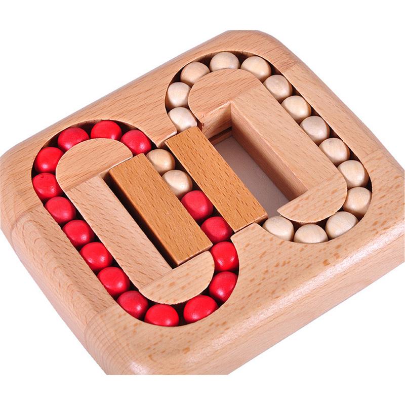 Holzball Puzzle Spielzeug zur intellektuellen Entwicklung