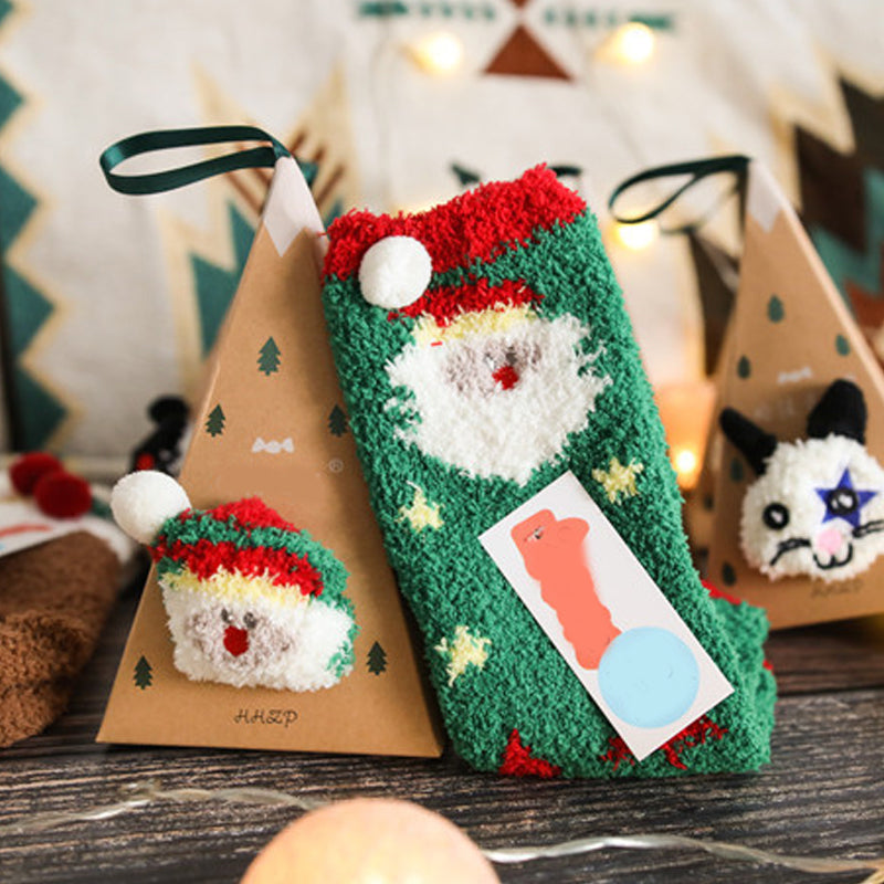 Weihnachtsgeschenkbox – süße Plüschsocken(4 Paare)