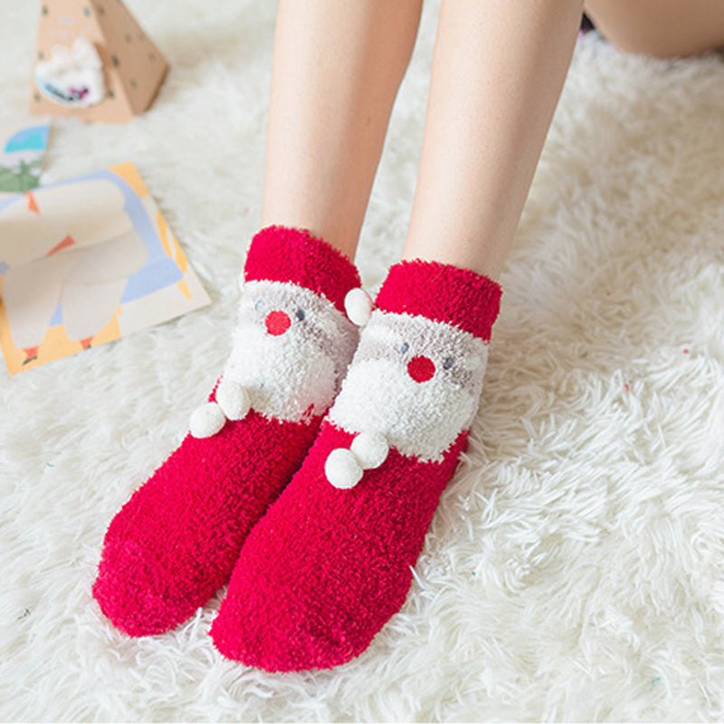 Weihnachtsgeschenkbox – süße Plüschsocken(4 Paare)