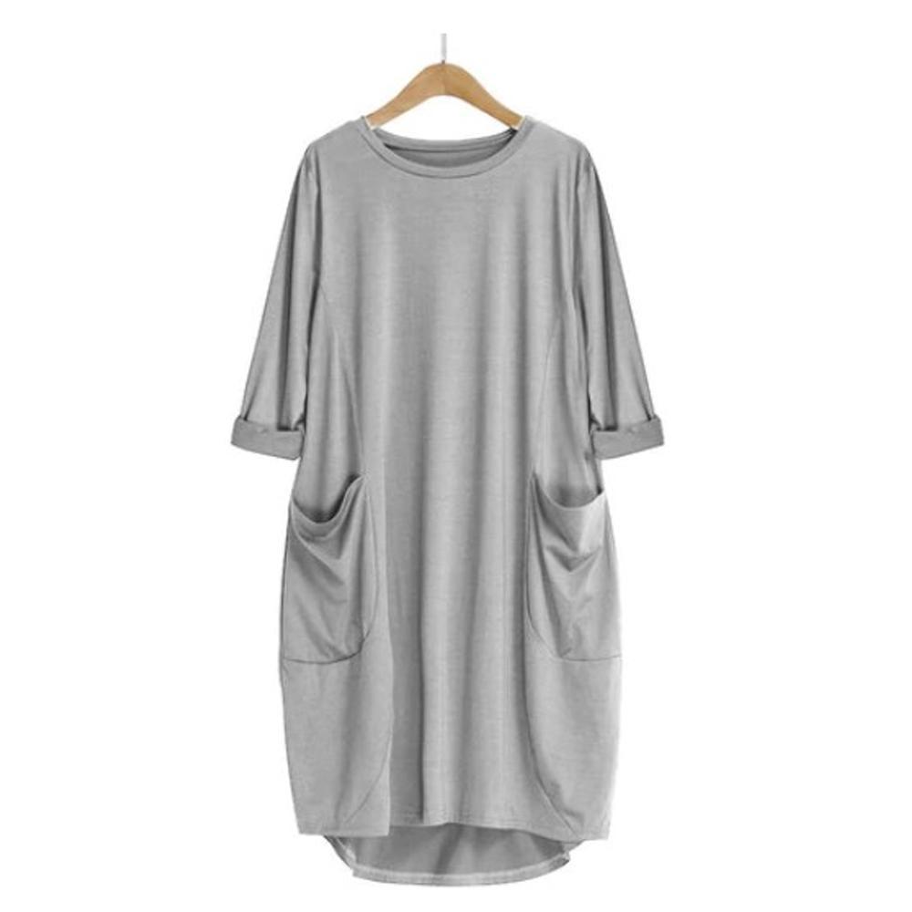 Einfarbiges Kleid mit Rundhalsausschnitt