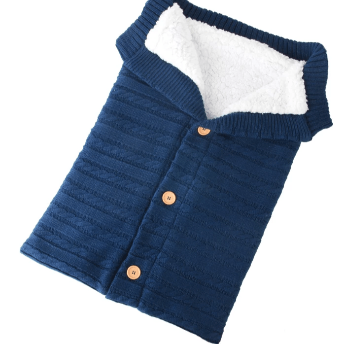 Baby-Schlafsack mit Knöpfen