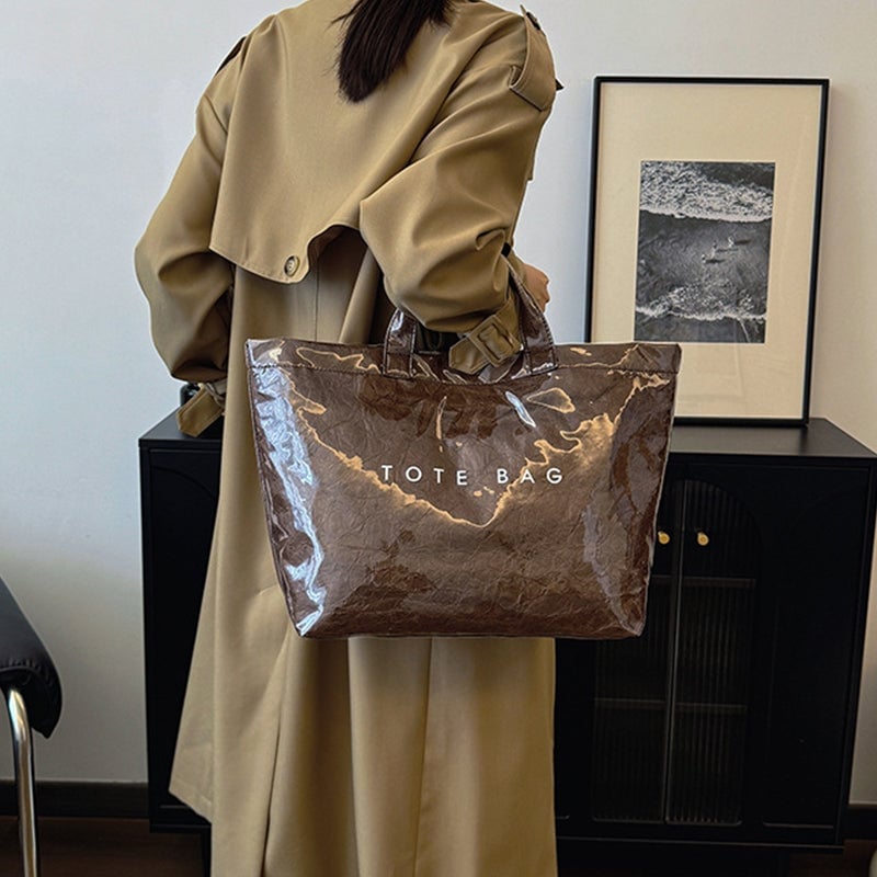 Damen Tasche mit Buchstaben-Print