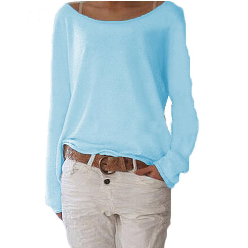 Einfarbiges gestricktes T-Shirt