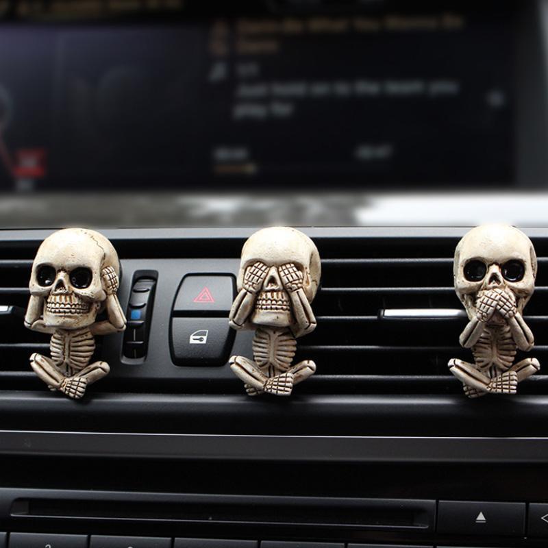 Auto Lufterfrischer in Schädelform