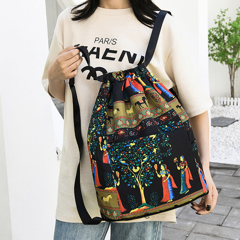 Faltbarer Sportrucksack mit großem Fassungsvermögen und Kordelzug