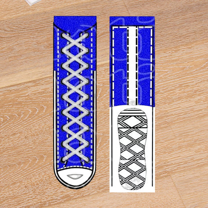 Lustige Socken mit Schnürsenkelaufdruck
